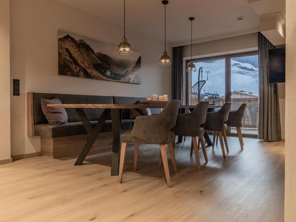 Frau Gans - Pure Mountain Apartments ザールバッハ・ヒンターグレム エクステリア 写真