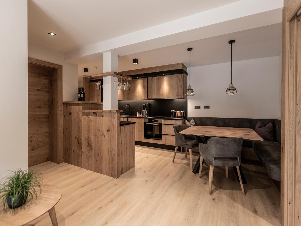 Frau Gans - Pure Mountain Apartments ザールバッハ・ヒンターグレム エクステリア 写真