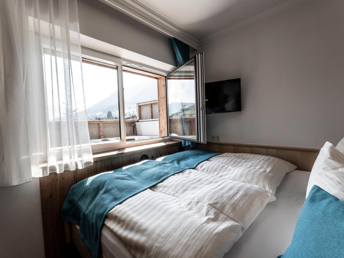 Frau Gans - Pure Mountain Apartments ザールバッハ・ヒンターグレム エクステリア 写真