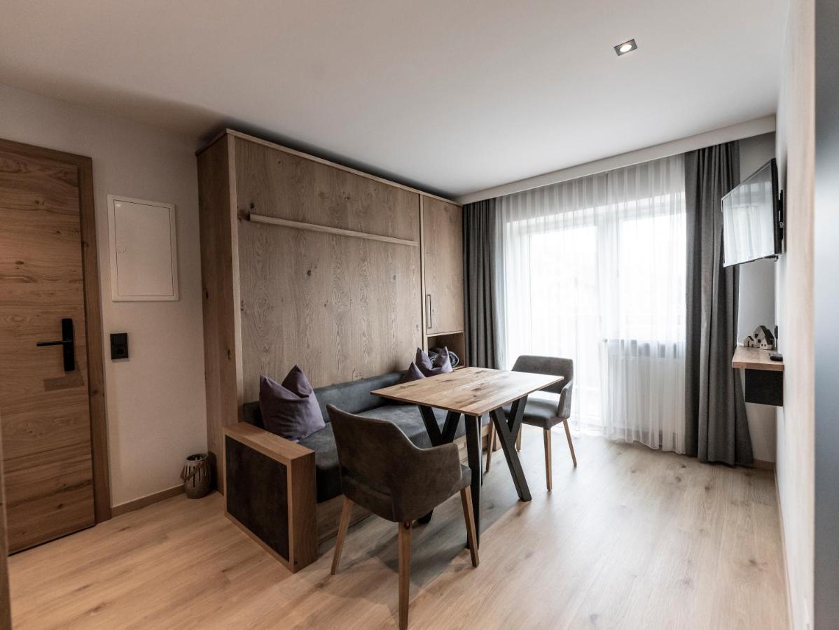 Frau Gans - Pure Mountain Apartments ザールバッハ・ヒンターグレム エクステリア 写真