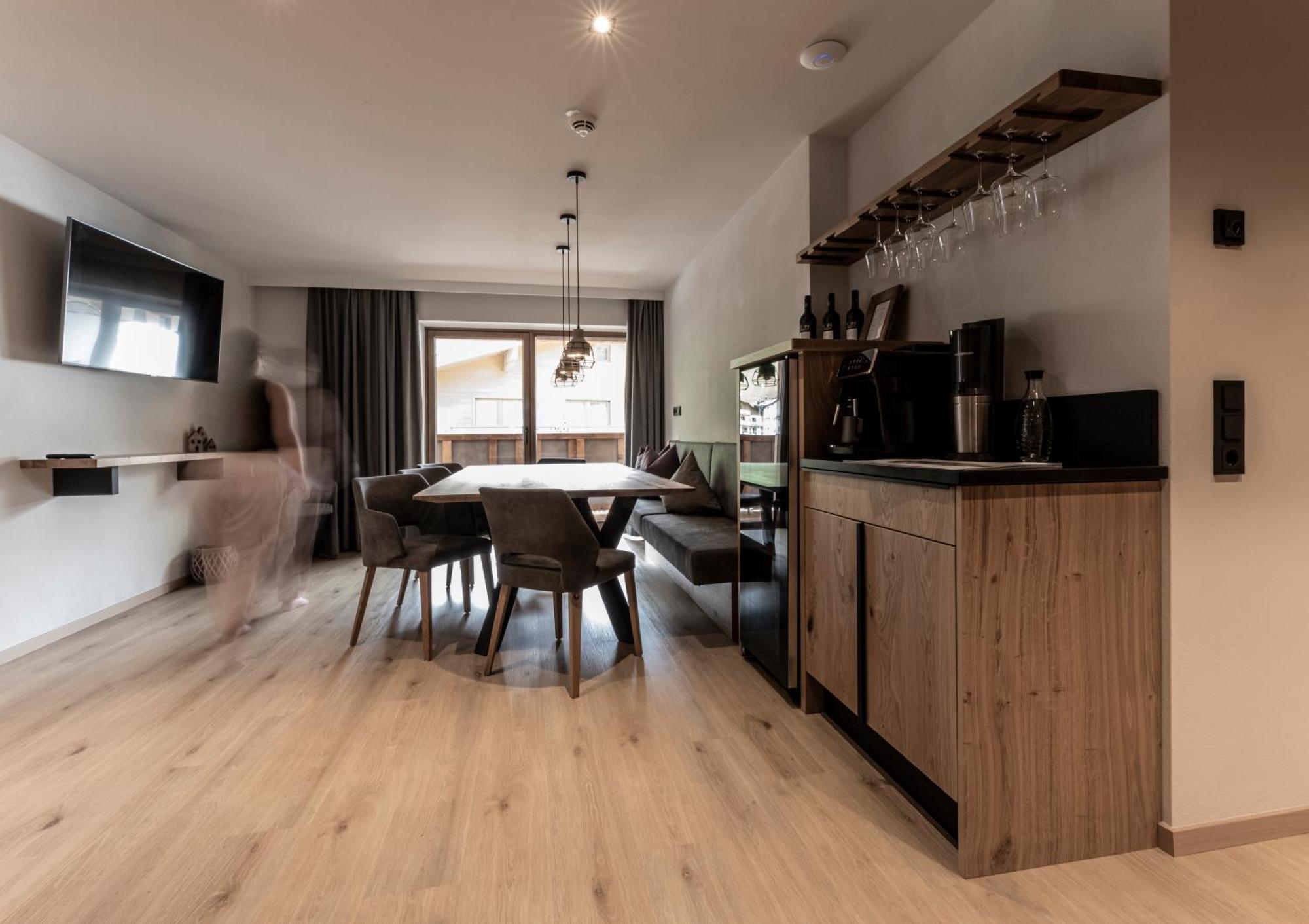 Frau Gans - Pure Mountain Apartments ザールバッハ・ヒンターグレム エクステリア 写真