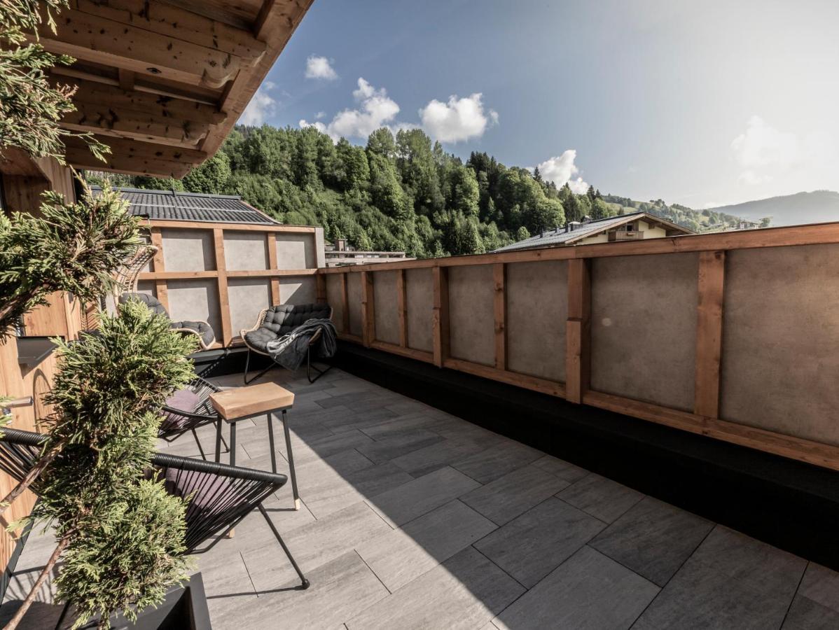 Frau Gans - Pure Mountain Apartments ザールバッハ・ヒンターグレム エクステリア 写真