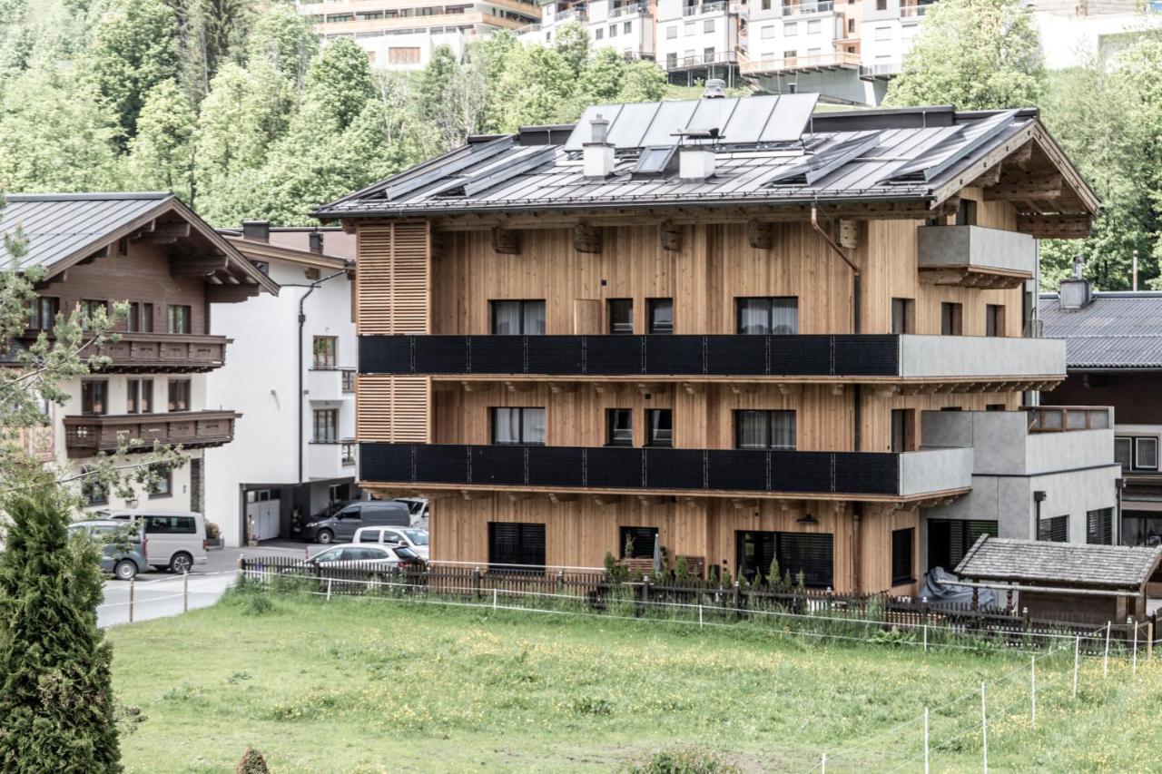Frau Gans - Pure Mountain Apartments ザールバッハ・ヒンターグレム エクステリア 写真