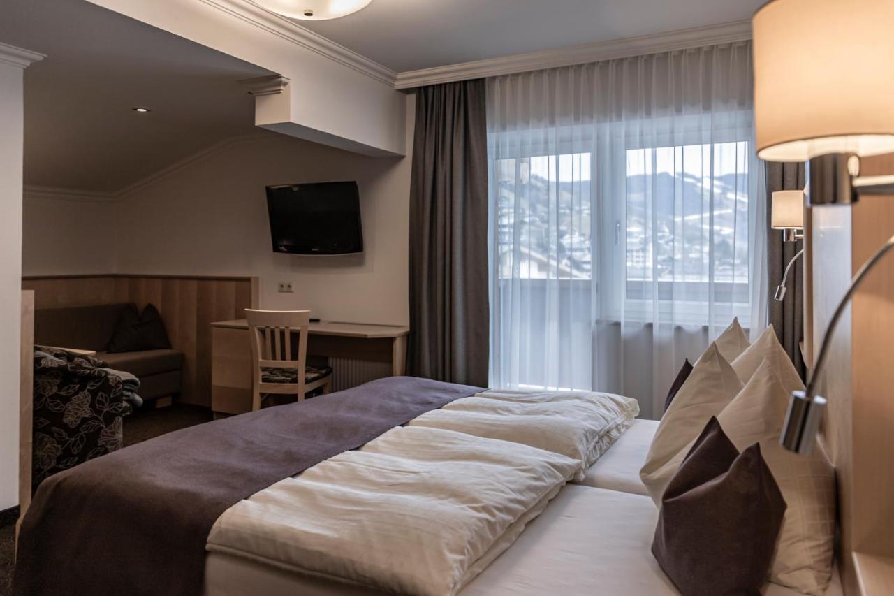 Frau Gans - Pure Mountain Apartments ザールバッハ・ヒンターグレム エクステリア 写真