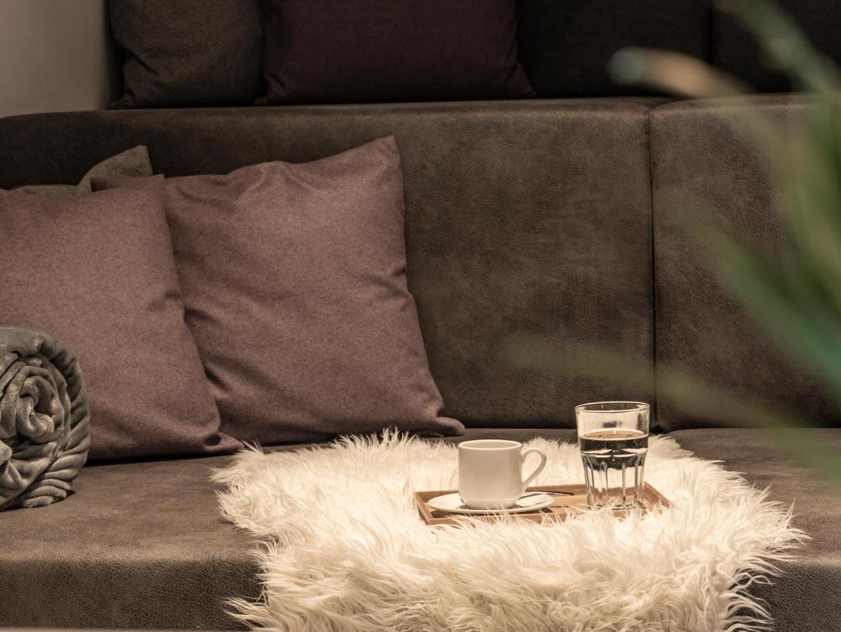 Frau Gans - Pure Mountain Apartments ザールバッハ・ヒンターグレム エクステリア 写真